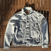 Load image into Gallery viewer, Vintage Levi&#39;s Trucker Jacket 42R
