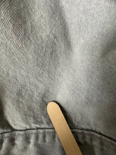 Load image into Gallery viewer, Vintage Levi&#39;s Trucker Jacket 42R

