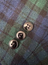 Load image into Gallery viewer, Pendleton Plaid Blazer 100% pure virgin wool
