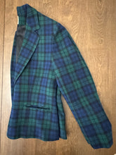 Load image into Gallery viewer, Pendleton Plaid Blazer 100% pure virgin wool
